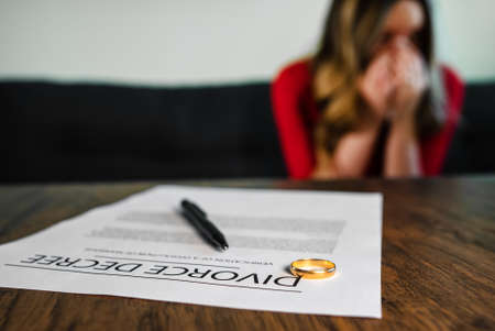 星座別に見る離婚率の高い組み合わせと円満の秘訣